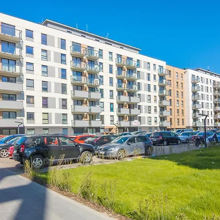 Osiedle Latarnikow With Parking By Renters Gdańsk